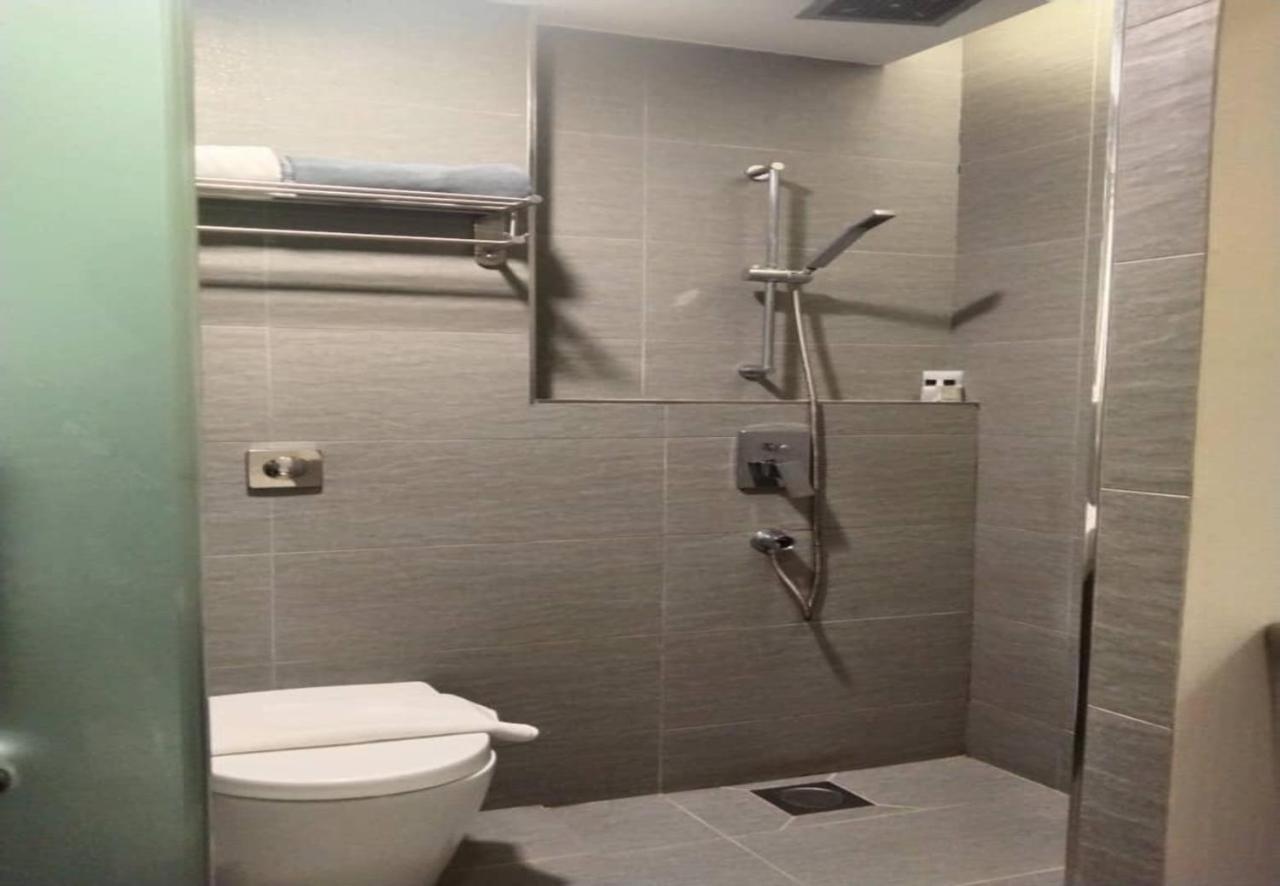 Minimalist Hotel Johor Bahru Luaran gambar